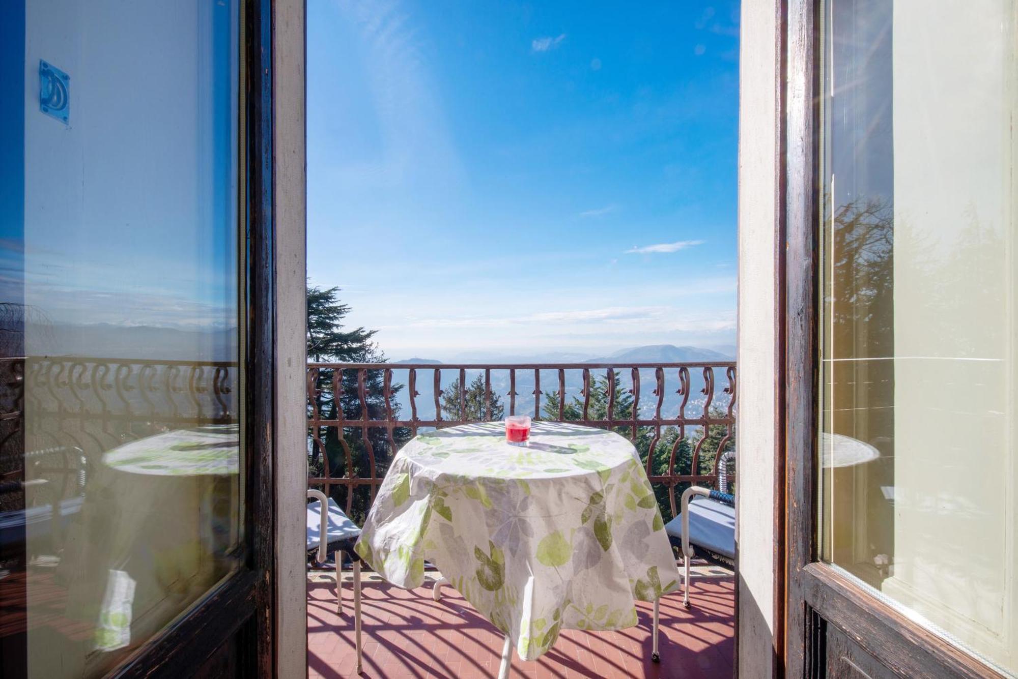 App Mughetto In Villa Marchello Brunate Dış mekan fotoğraf